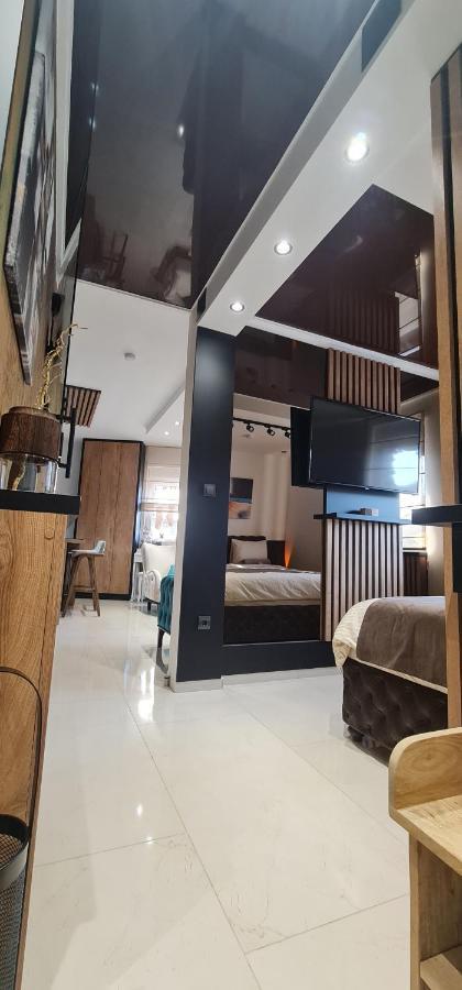 Design Apartment Platinium Spa Lux 5 Star "Havana" Completely Private Wellness & Spa Free Included Sauna & Jacuzzi & Salt Wall & Fire Place & 3D Ceilings & Business Wifi & Netflix & Keyless Code Entry & Full Smart App & Secure 2 Parking Place Ćuprija Esterno foto