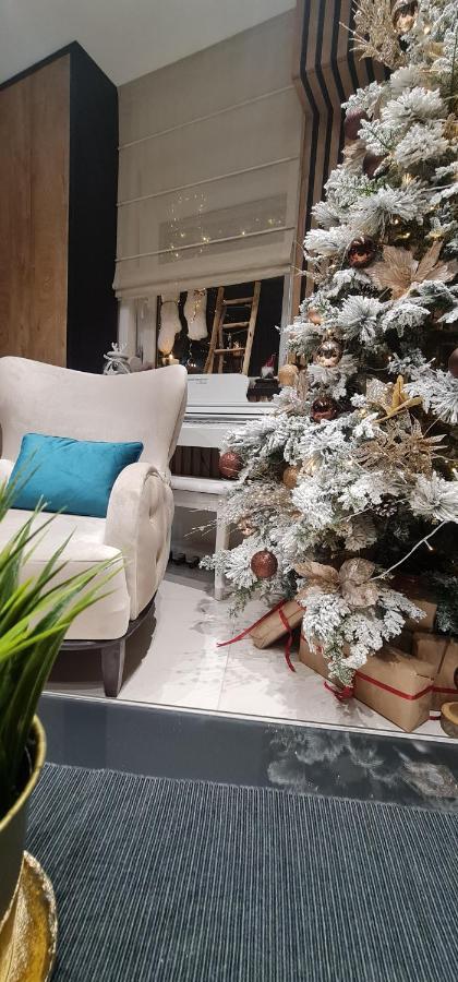 Design Apartment Platinium Spa Lux 5 Star "Havana" Completely Private Wellness & Spa Free Included Sauna & Jacuzzi & Salt Wall & Fire Place & 3D Ceilings & Business Wifi & Netflix & Keyless Code Entry & Full Smart App & Secure 2 Parking Place Ćuprija Esterno foto